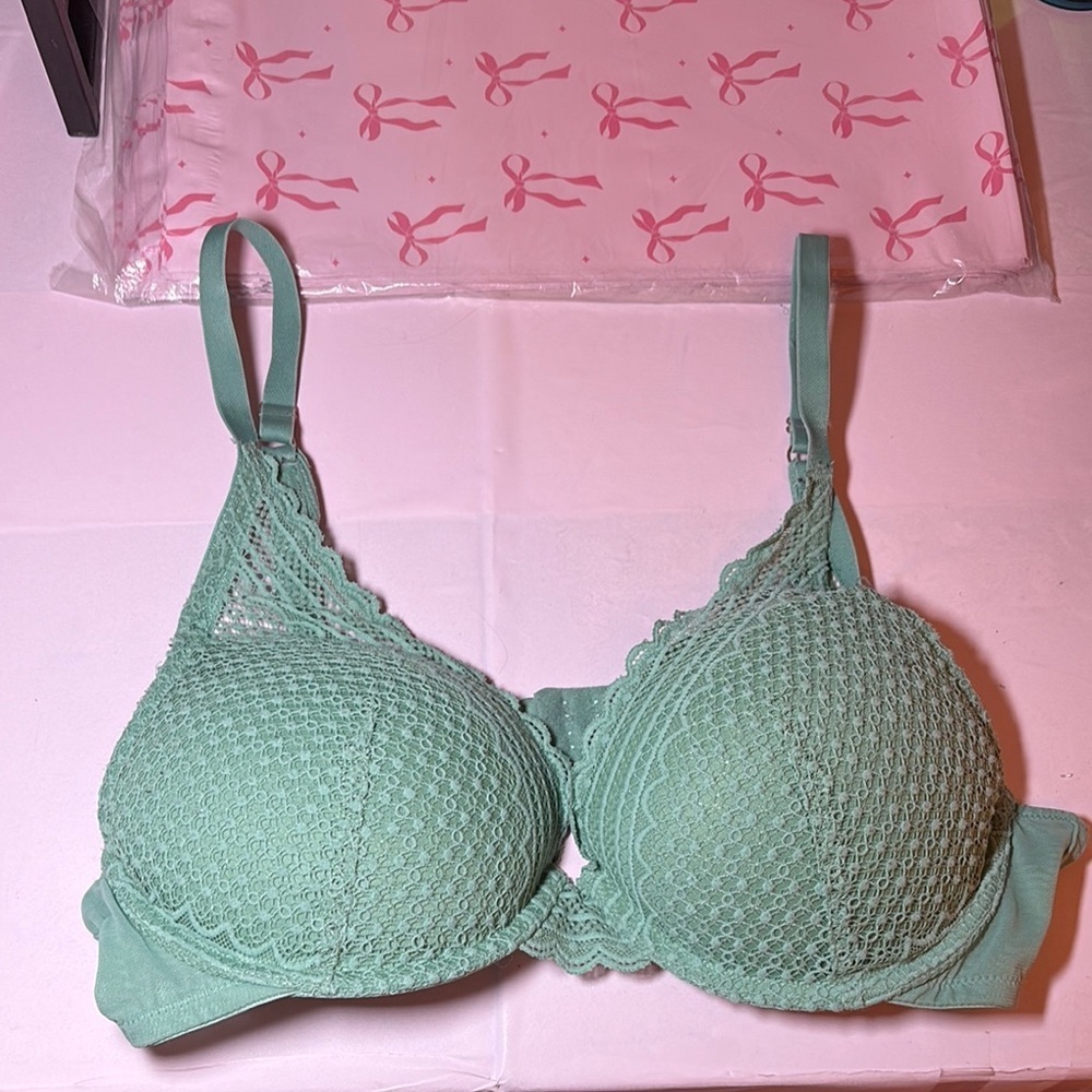 Auden Green Underwire Bra Intimates & Sleepwear